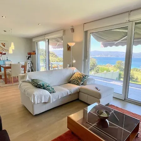 Holiday home The Cliffs - Celtigos Blue Marine Porto de Espasante